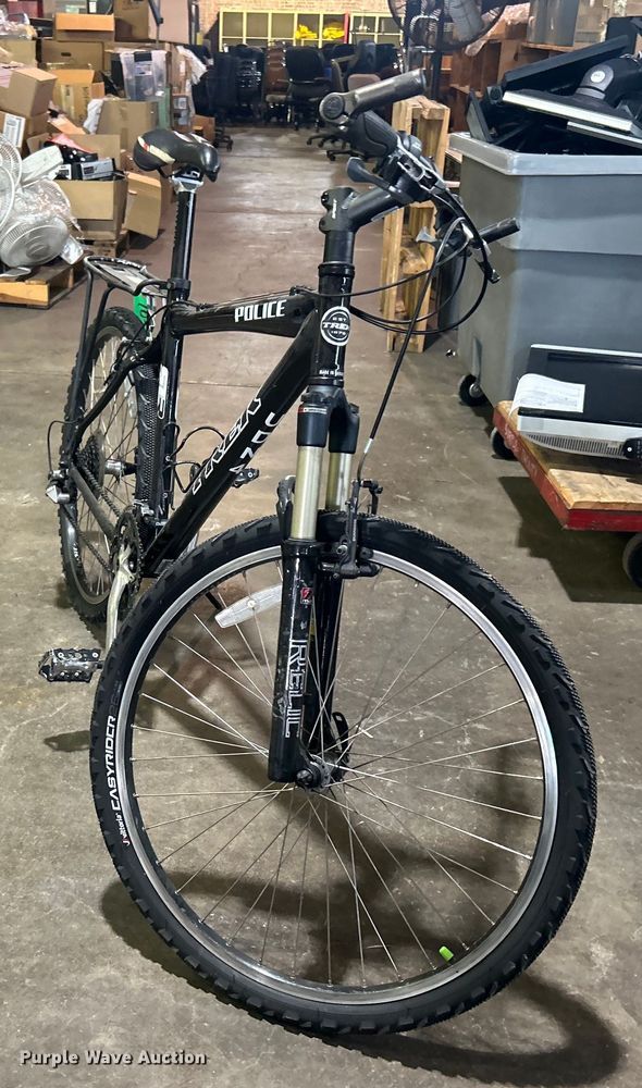 image for item EG0421 Trek SLR Alpha Super Light bicycle