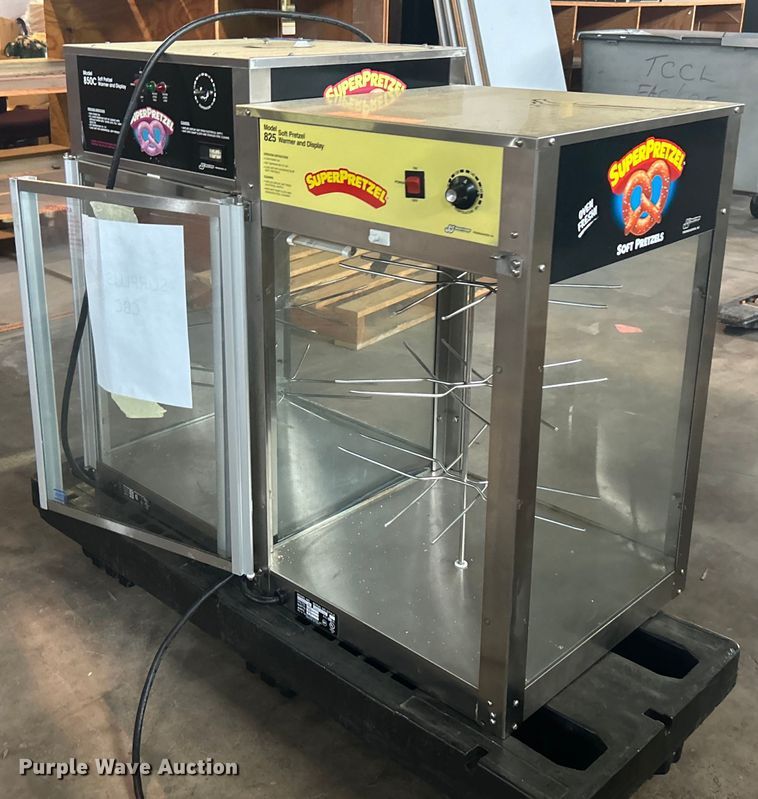 image for item EG0426 (2) J&J Super Pretzel 825 pretzel warmer