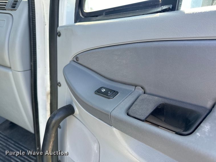 image for item EH6762 2007 Freightliner Columbia semi truck