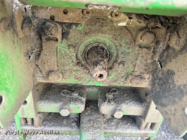 image for item EH6783 2006 John Deere 6615 MFWD tractor