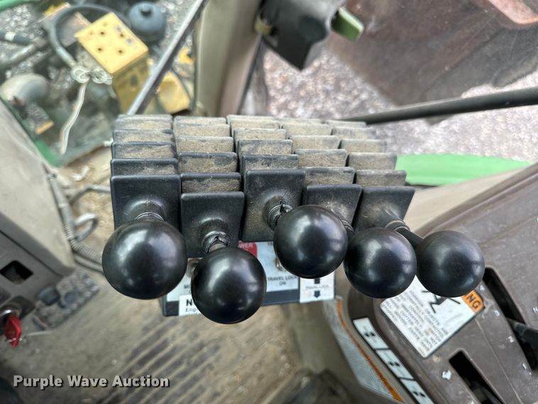 image for item EH6783 2006 John Deere 6615 MFWD tractor