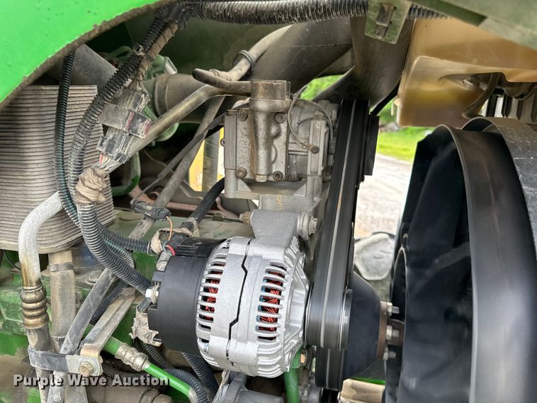 image for item EH6783 2006 John Deere 6615 MFWD tractor