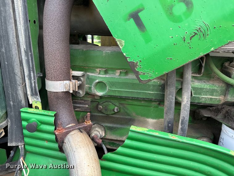 image for item EH6783 2006 John Deere 6615 MFWD tractor