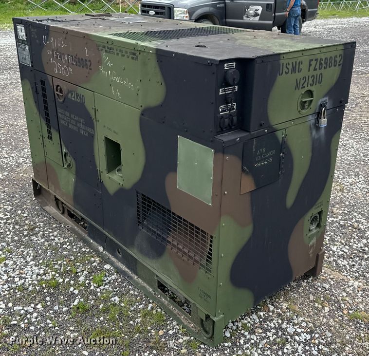 image for item EH6789 1998 Fermont Division MEP-805A generator
