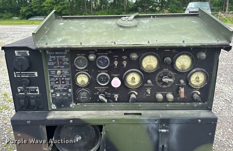 image for item EH6789 1998 Fermont Division MEP-805A generator