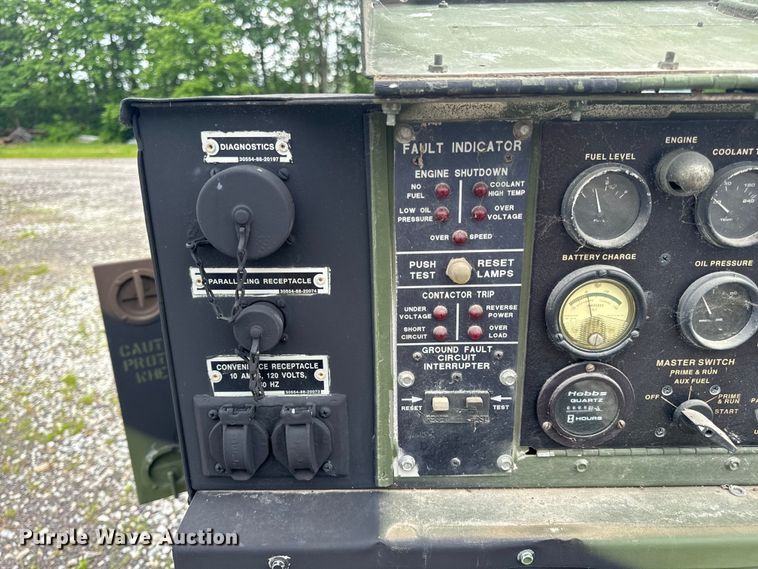 image for item EH6789 1998 Fermont Division MEP-805A generator