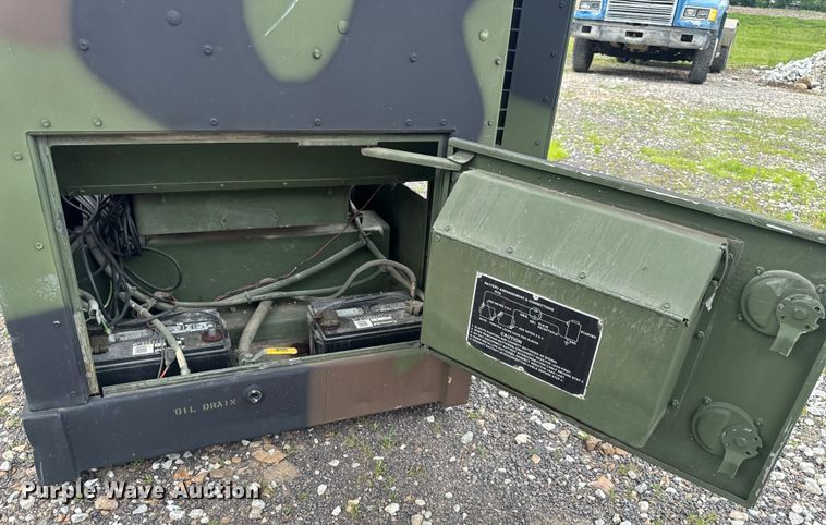 image for item EH6789 1998 Fermont Division MEP-805A generator