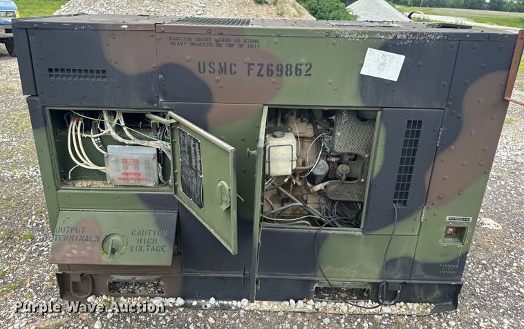 image for item EH6789 1998 Fermont Division MEP-805A generator