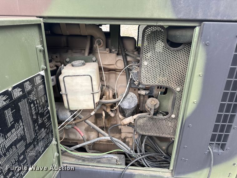 image for item EH6789 1998 Fermont Division MEP-805A generator