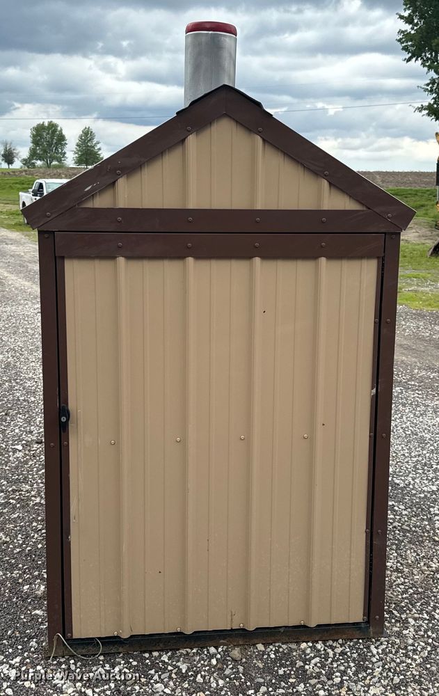 image for item EH6790 Earth Mtn. Man 505 wood furnace