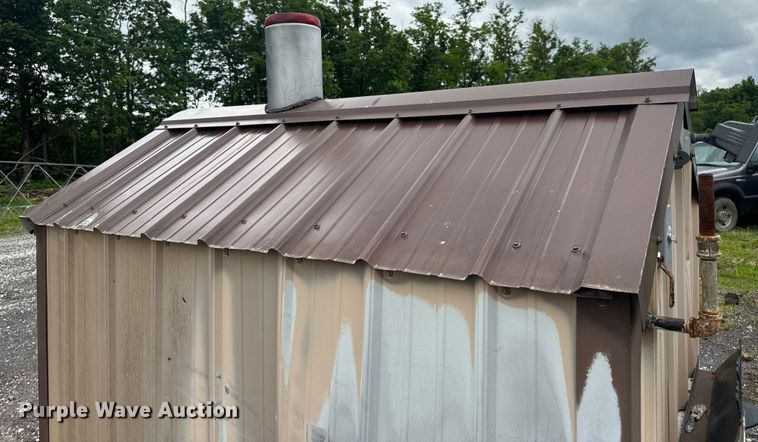 image for item EH6790 Earth Mtn. Man 505 wood furnace