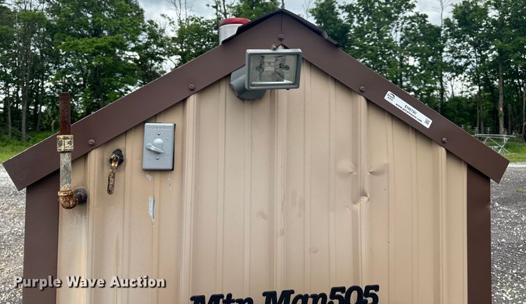 image for item EH6790 Earth Mtn. Man 505 wood furnace