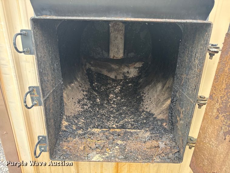 image for item EH6790 Earth Mtn. Man 505 wood furnace