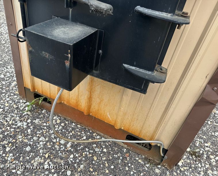 image for item EH6790 Earth Mtn. Man 505 wood furnace