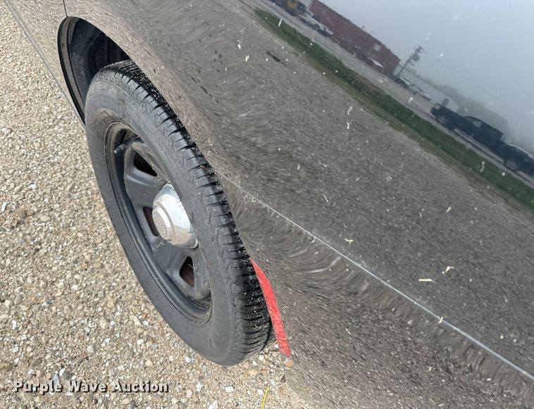 image for item EH6792 2019 Dodge  Charger Police 