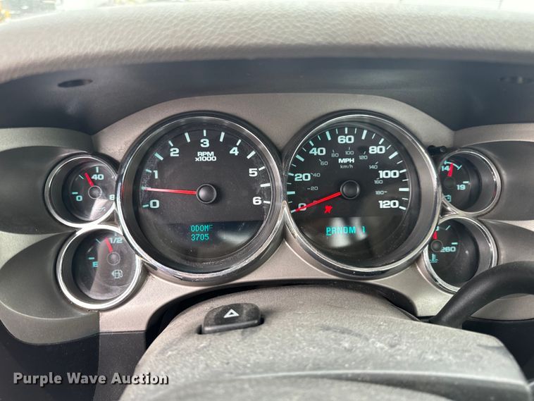 image for item EH6795 2012 GMC Sierra 3500HD flatbed pickup truck