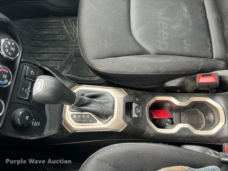 image for item EH6797 2017 Jeep Renegade Sport SUV