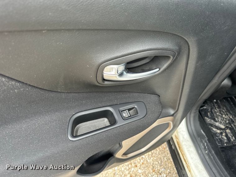 image for item EH6797 2017 Jeep Renegade Sport SUV