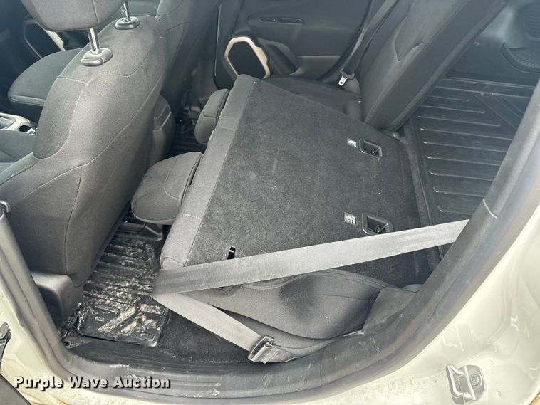 image for item EH6797 2017 Jeep Renegade Sport SUV