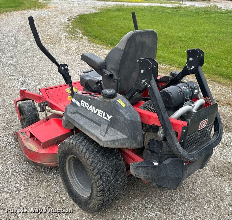 image for item EH6799 2018 Gravely Pro-Turn 460 ZTR lawn mower