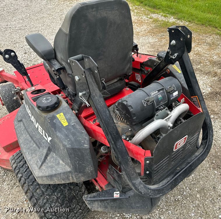 image for item EH6799 2018 Gravely Pro-Turn 460 ZTR lawn mower
