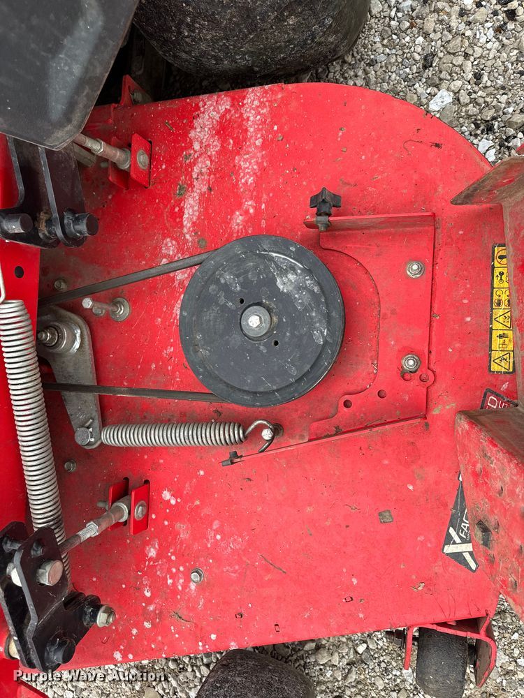 image for item EH6800 2019 Gravely Pro-Turn 472 ZTR lawn mower