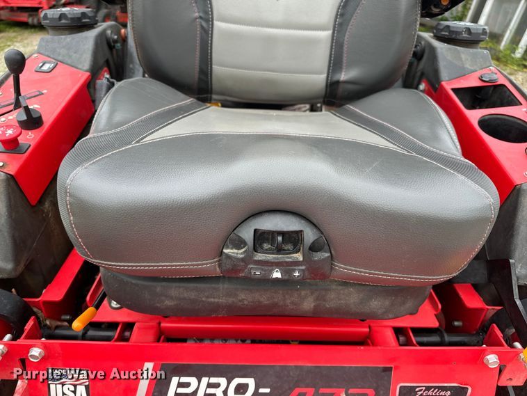 image for item EH6800 2019 Gravely Pro-Turn 472 ZTR lawn mower
