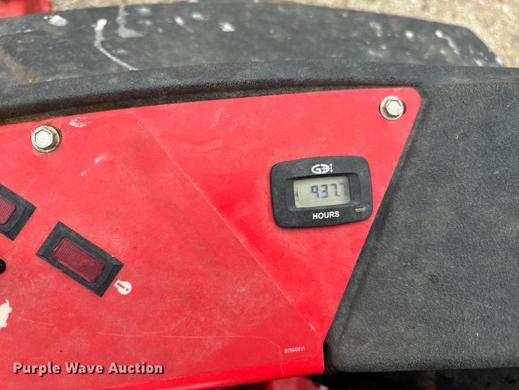 image for item EH6800 2019 Gravely Pro-Turn 472 ZTR lawn mower