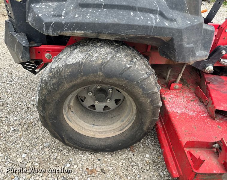 image for item EH6800 2019 Gravely Pro-Turn 472 ZTR lawn mower