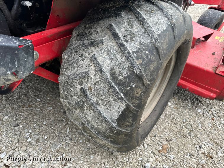 image for item EH6800 2019 Gravely Pro-Turn 472 ZTR lawn mower