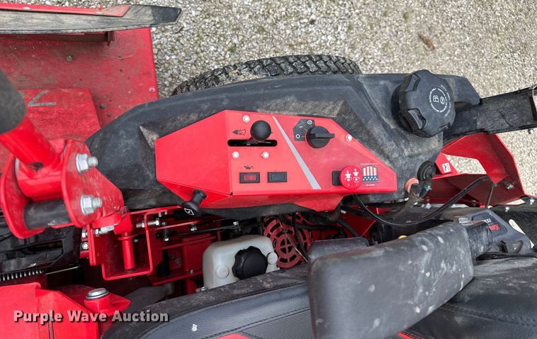 image for item EH6801 Gravely Pro-Turn 672 ZTR lawn mower