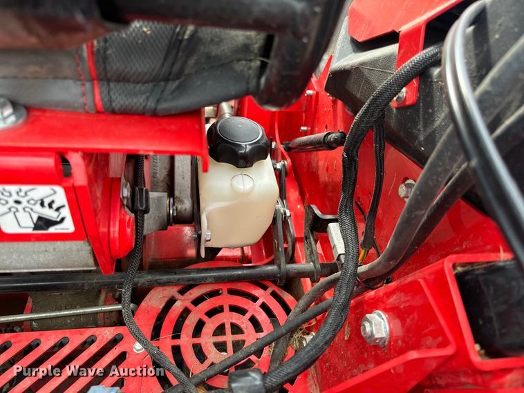 image for item EH6801 Gravely Pro-Turn 672 ZTR lawn mower