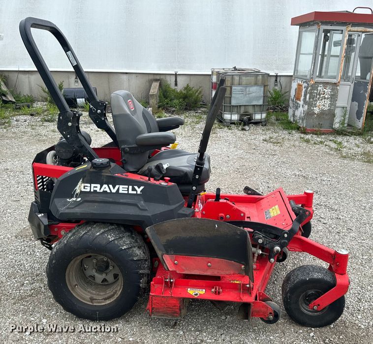 image for item EH6802 Gravely  Pro-Turn 460 ZTR lawn mower