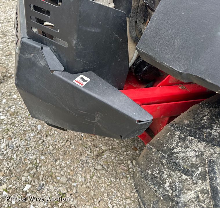 image for item EH6802 Gravely  Pro-Turn 460 ZTR lawn mower