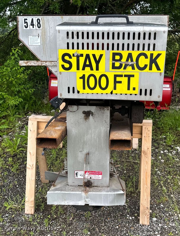 image for item EH6806 SaltDogg spreader