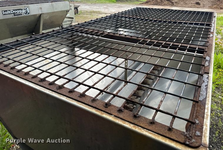 image for item EH6806 SaltDogg spreader