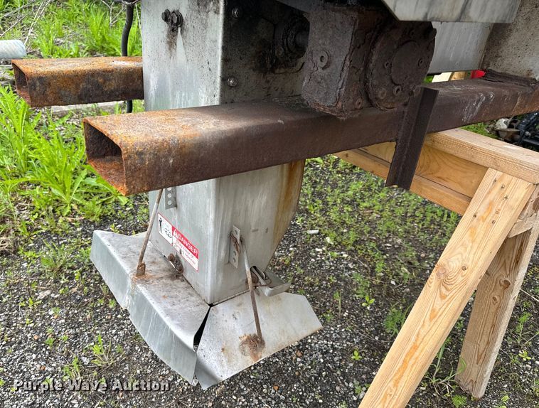 image for item EH6806 SaltDogg spreader