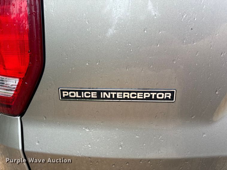 image for item EH6808 2017 Ford Explorer Police Interceptor  SUV