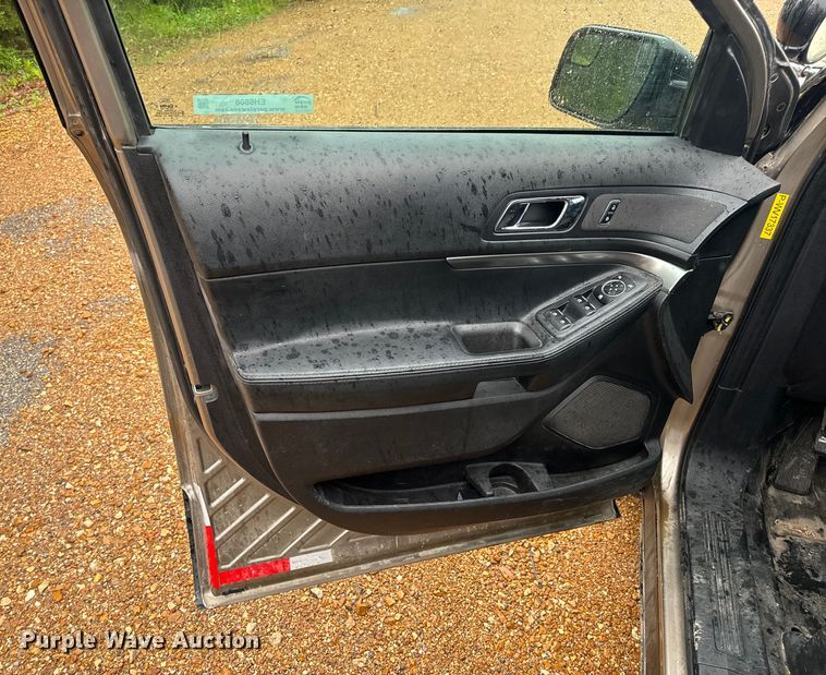 image for item EH6808 2017 Ford Explorer Police Interceptor  SUV