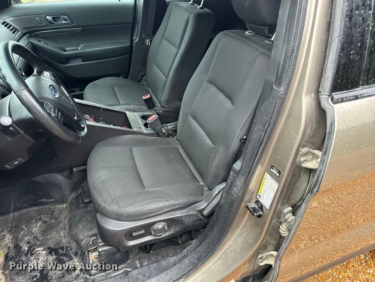 image for item EH6808 2017 Ford Explorer Police Interceptor  SUV