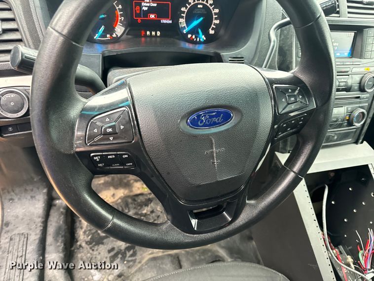image for item EH6808 2017 Ford Explorer Police Interceptor  SUV