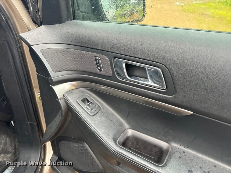 image for item EH6808 2017 Ford Explorer Police Interceptor  SUV