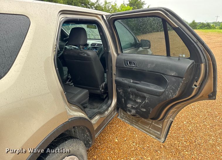 image for item EH6808 2017 Ford Explorer Police Interceptor  SUV