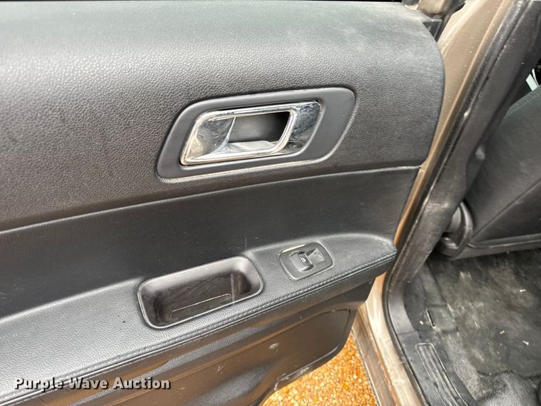 image for item EH6808 2017 Ford Explorer Police Interceptor  SUV