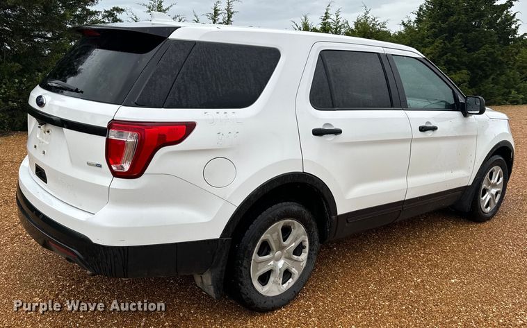 image for item EH6809 2017 Ford Explorer Police Interceptor   SUV