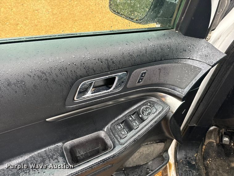 image for item EH6809 2017 Ford Explorer Police Interceptor   SUV