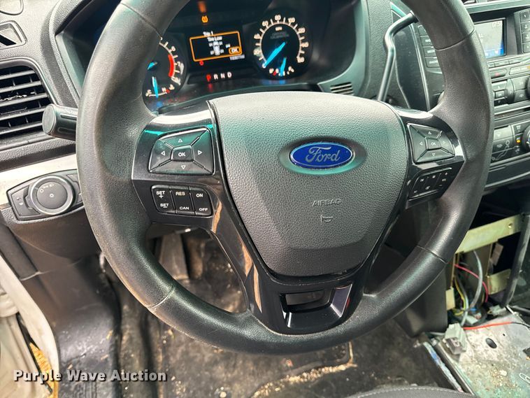 image for item EH6809 2017 Ford Explorer Police Interceptor   SUV
