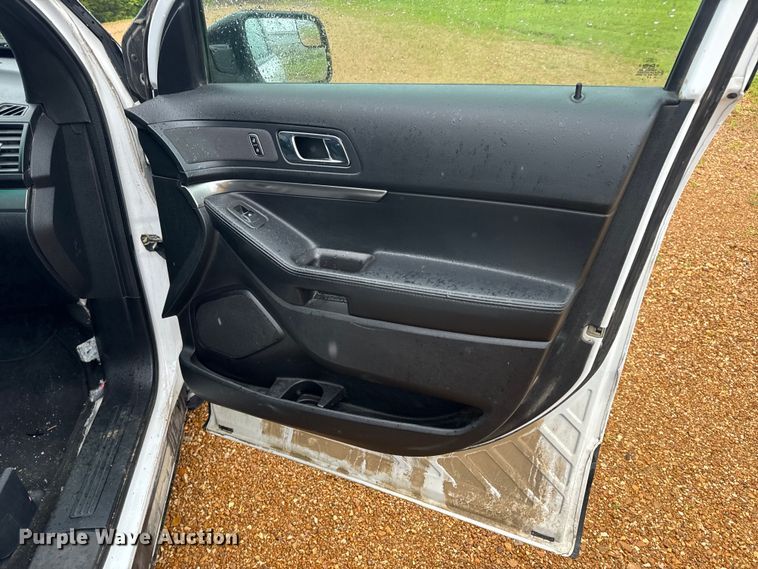 image for item EH6809 2017 Ford Explorer Police Interceptor   SUV