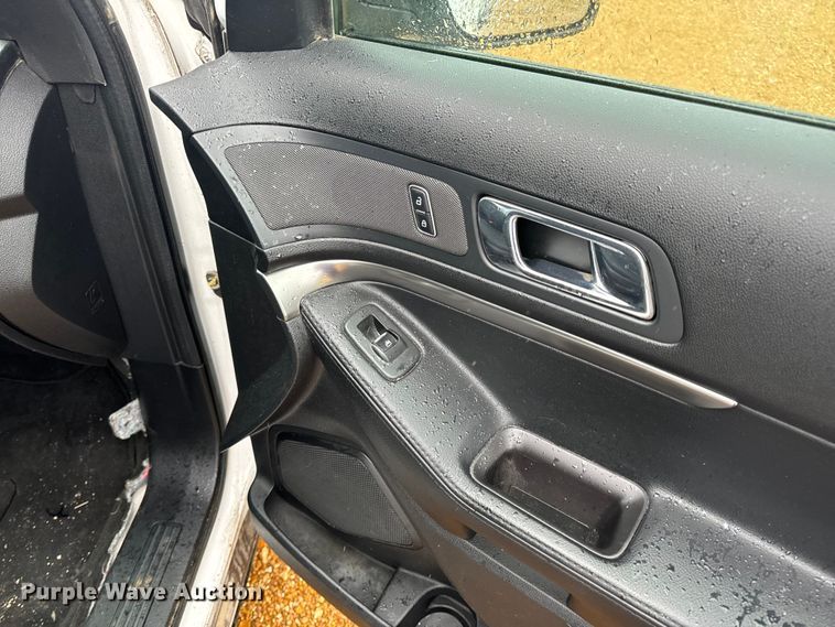 image for item EH6809 2017 Ford Explorer Police Interceptor   SUV