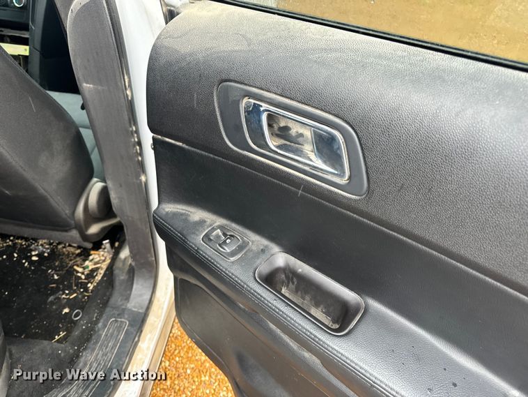 image for item EH6809 2017 Ford Explorer Police Interceptor   SUV